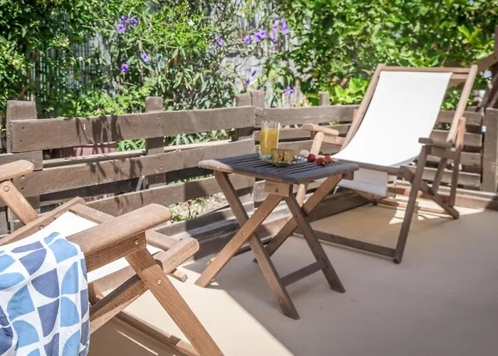 Casa De Flores 2 * פלאקה